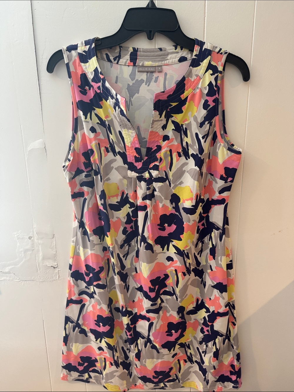 Ellie Kai Floral V-Neck Sleeveless Top - Multi Pastel Print